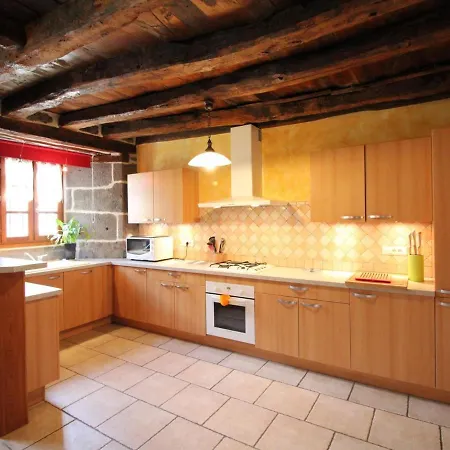 Maison De Caractere Renovee - 8 Pers, Terrain Clos, Cheminee, Proche Gr4 Et Gr400, Activites Nature - Fr-1-742-283