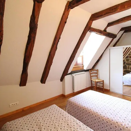 Maison De Caractere Renovee - 8 Pers, Terrain Clos, Cheminee, Proche Gr4 Et Gr400, Activites Nature - Fr-1-742-283 度假居 Brezons