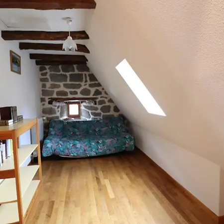 Maison De Caractere Renovee - 8 Pers, Terrain Clos, Cheminee, Proche Gr4 Et Gr400, Activites Nature - Fr-1-742-283 度假居 *
